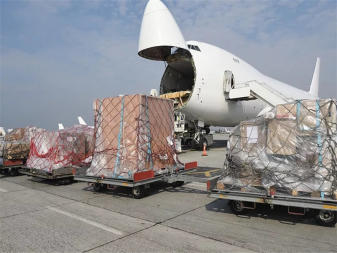 成都航空运输服务 国内国际空运、快件与进出口物流全解析